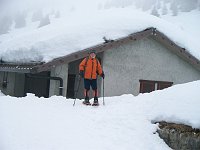 15 Dario alla Baita Cassinelli nella nebbia